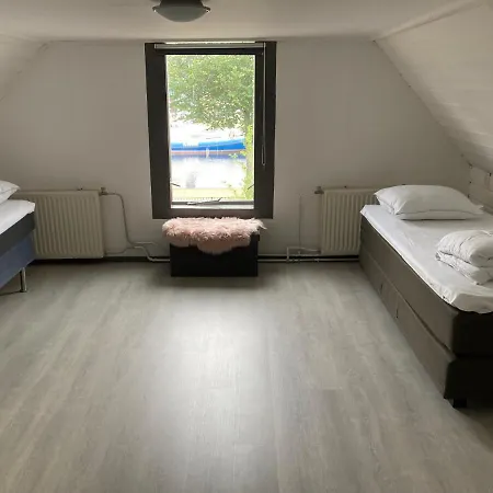 Fijn Vakantiehuis In Het Centrum Aan De Haven, Op Loopafstand De Zee En De Boot Texel
